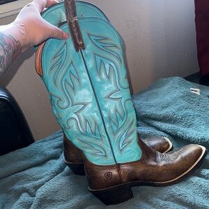 PRICE FIRM ARIAT Turquoise and Brown Cowboy Boots